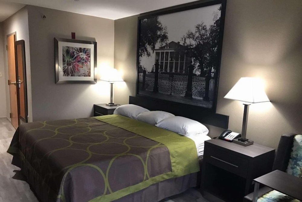 Super 8 Pascagoula Image 15